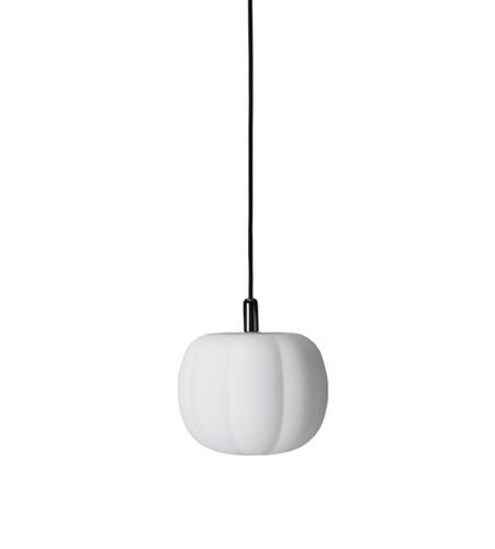 Made By Hand PePo Pendant Medium Ø: 30 cm - White