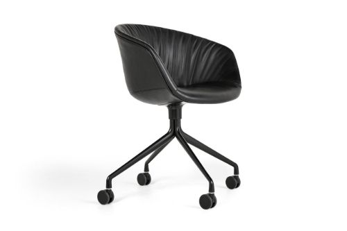 HAY AAC 25 Soft About A Chair SH: 46 cm – Schwarz pulverbeschichtetes Aluminium/Sense Black