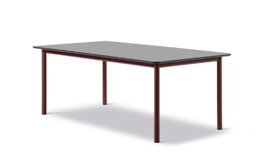 Fredericia Furniture 6631 Flacher Tisch 200x100 cm - Schwarz/Bordeaux