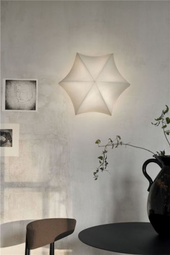 Ferm Living Poem Decken-/Wandleuchte Ø: 60 cm – Weiß/Kaschmir