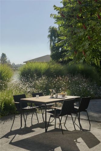 &Tradition Ville A25 Esstisch + Sessel Gartenmöbel-Set – Bronzegrün