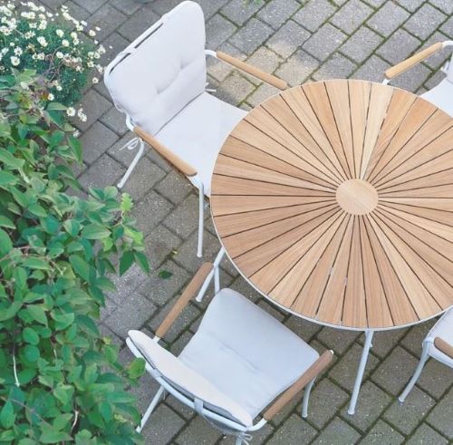 Mandalay Vollkissen für Daisy Gartenstuhl 8er-Set – Sand