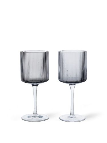 Ferm Living Ripple White Wine Glasses H: 16,8 cm - Set of 2 - Smoked Grey