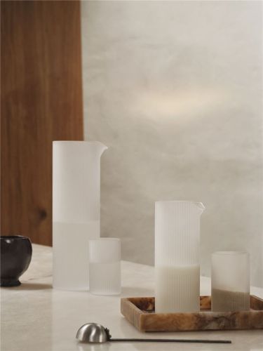 Ferm Living Ripple Milchkännchen H: 16 cm - Mattiert