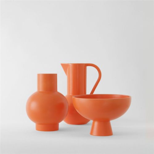 raawii Strøm Kleine Vase H: 16 cm – Leuchtendes Orange
