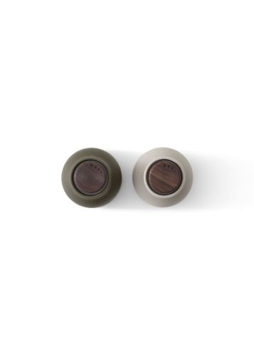 Audo Copenhagen Bottle Grinder, klein, 2er-Pack, H: 11,5 cm – Jagdgrün/Beige/Walnuss
