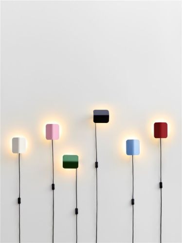 HAY Apex Wandleuchte H: 16 cm - Stahl/Smaragdgrün 