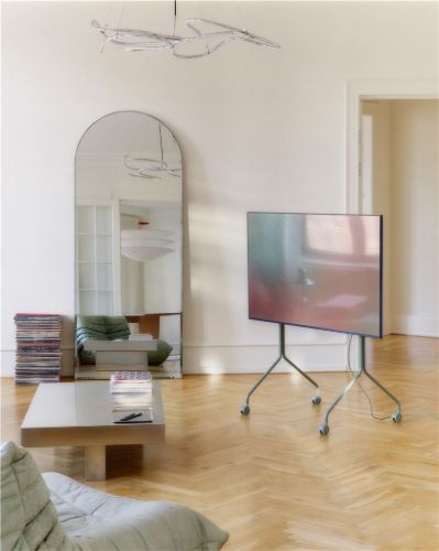 Pedestal Pipe Moon Rollin‘ Tall TV-Ständer 121 x 78 cm – Moosgrün