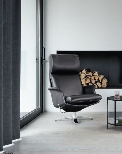 BERG Furniture Nasa High Sessel mit verstellbarem Nackenkissen SH: 46 cm - Berg Soft Black Leather/Matte Aluminium