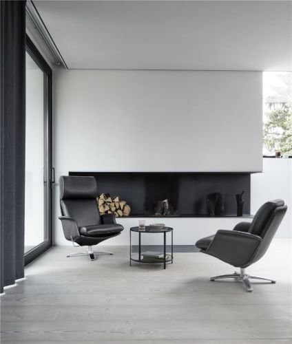 Berg Furniture Nasa Sessel, niedrig, Höhe: 46 cm, Aluminium matt, weiches schwarzes Berg-Leder
