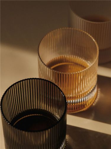 Ferm Living Tumbler-Gläser 25 cl 2er-Set - Milchglas