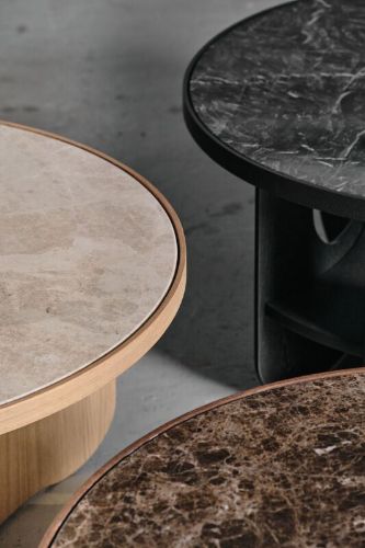 Bent Hansen Vido Couchtisch Ø: 81,5 cm - Geräucherte Eiche/Heller Marmor
