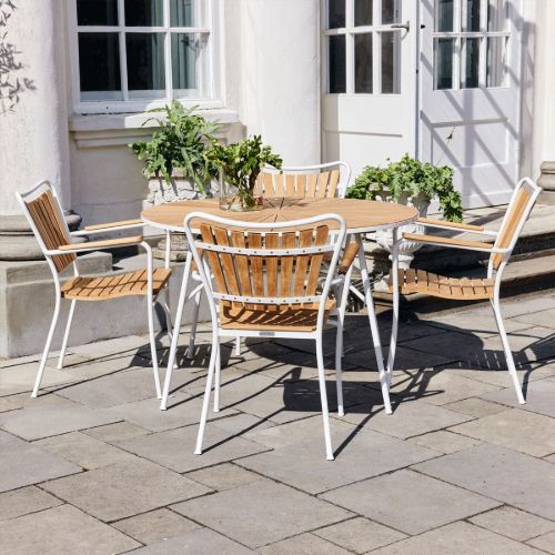 Mandalay Marguerit Gartentisch Ø110 cm - Weiß/Teak