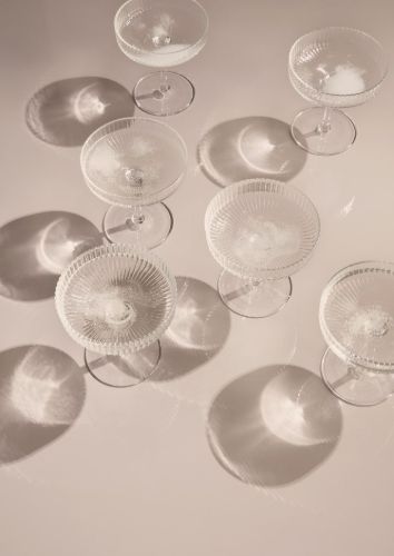 Ferm Living Ripple Champagner-Untertassen 2er-Set Ø: 10,5 cm - Glas