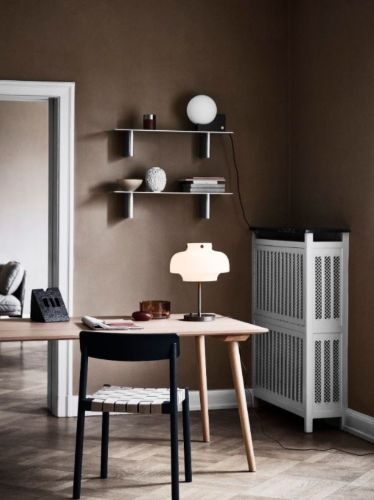 &Tradition Copenhagen SC13 Tischlampe H: 42 cm - Opalglas/bronziertes Messing