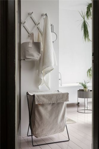 Ferm Living Herman Wäscheständer H: 65 cm – Schwarz