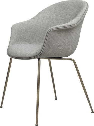 GUBI Bat Esszimmerstuhl, vollständig gepolstert, konische Basis, SH: 48 cm – Chrombasis/Kvadrat 133
