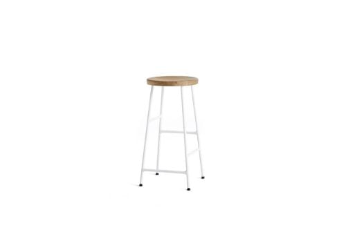HAY Cornet Bar Stool Low H: 65 cm - Cream White / Oiled Oak