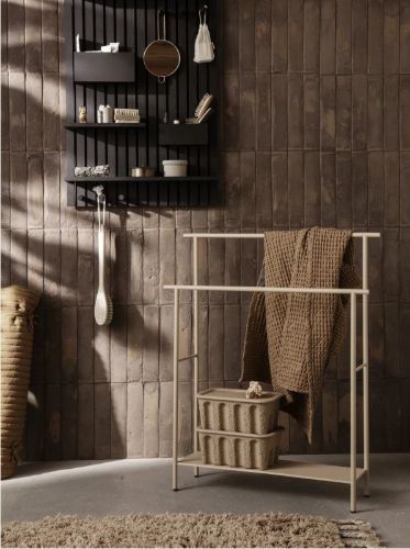 Ferm Living Dora Handtuchständer 88,3 x 72,5 cm – Kaschmir