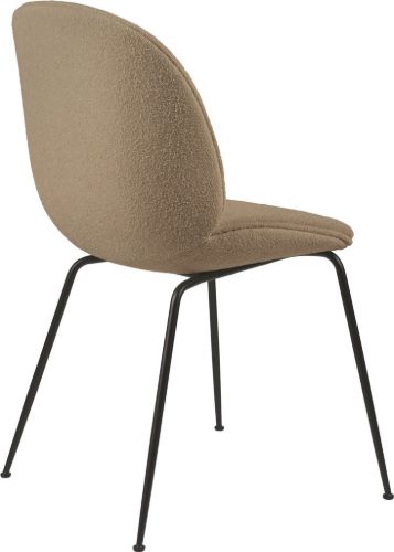 GUBI Beetle Esszimmerstuhl, vollständig gepolstert, helles Bouclé, SH: 45 – Schwarz/003