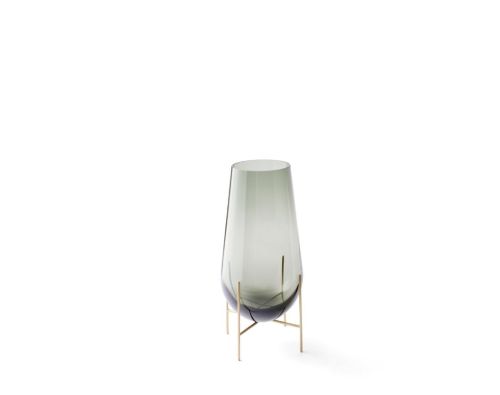 Audo Copenhagen Échasse Vase S H: 28 cm - Messing / Grünes Rauchglas