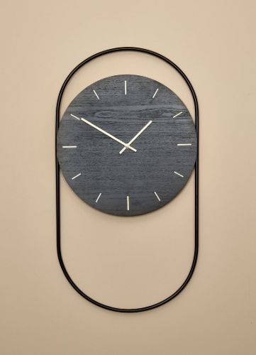 Andersen Furniture A-Wanduhr H: 76 cm - Sortiert