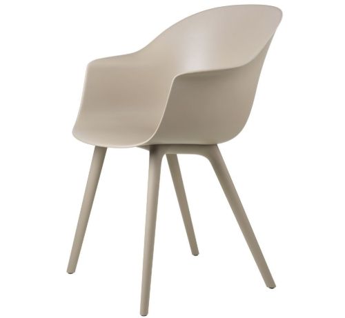 GUBI Bat Outdoor Dining Chair SH: 45 cm - New Beige