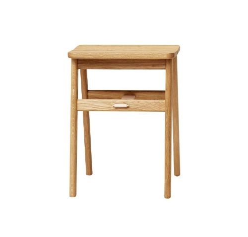 Form & Refine Angle Klapphocker H: 47,5 cm – Geölte Eiche