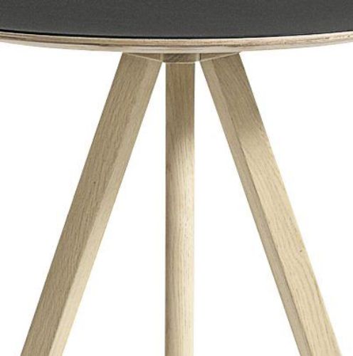 HAY CPH 20 Runder Tisch Ø: 50 cm – Lackierte massive Eiche/Schwarzes Linoleum