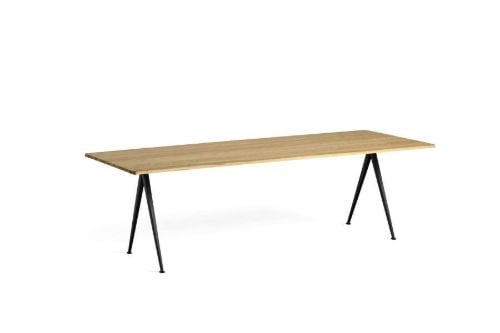 HAY Pyramide Table 02 250x85 cm - Black Powder Coated Steel/Clear Lacquered Oak