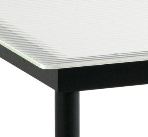 HAY Kofi Tisch 80x80 cm – Schwarze massive Eiche / klares Schilfrohrglas