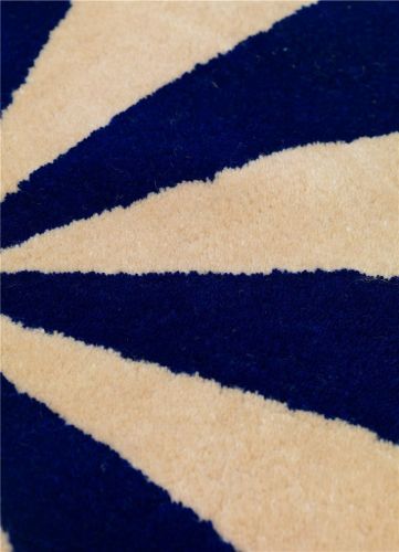Ferm Living Arch Tufted Rug L Ø: 130 cm - Hellblau/Gebrochenes Weiß