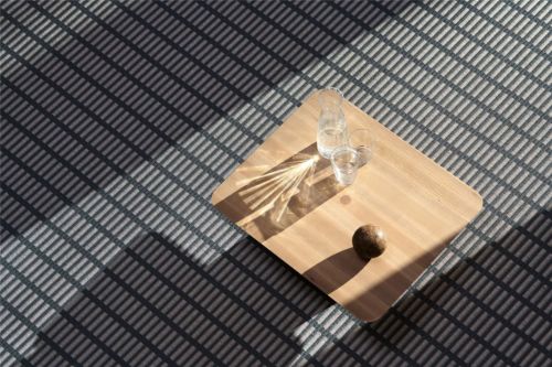 Woodnotes New York Teppich mit genähten Kanten 80 x 200 cm – Graphit/Stein