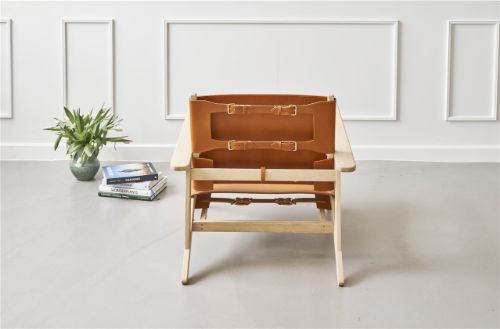 Duus & Møller Serengeti Sessel SH: 32,6 cm – Massive Eiche/Cognac