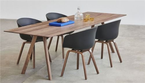 HAY CPH 30 Tisch 200 x 90 x 74 cm – lackiertes massives Walnussholz/burgunderfarbenes Linoleum