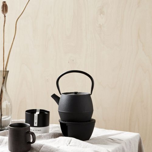 Nicolas Vahé Teekanne, gegossen, H: 17,4 cm – Schwarz OUTLET