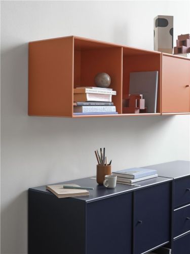 Montana Selection Couple Beistelltisch mit Beinen 139,2 x 69,6 cm – 02 Fjord / Messing
