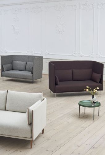 HAY Silhouette 2-Personen-Sofa mit hoher Rückenlehne, Mono – Remix 143 / geölte massive Eiche