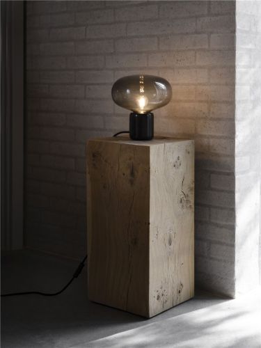 New Works Karl-Johan Tischleuchte – Schwarzes Marquina/Rauchglas