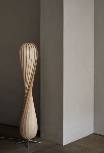 Tom Rossau TR7 Stehleuchte 25x148 cm - Natur