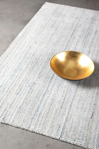 HC Carpets Helsinki Handgefertigter Teppich 200x290 cm - Elfenbeinblau
