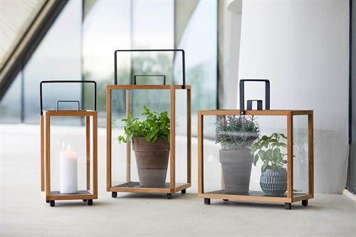 Cane-line Outdoor-Leuchtturm Lanterne Stor H: 54 cm – Teak/Lavagrau