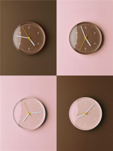 HAY Wanduhr Ø: 26,5 cm - Recyceltes Aluminium/Rosa