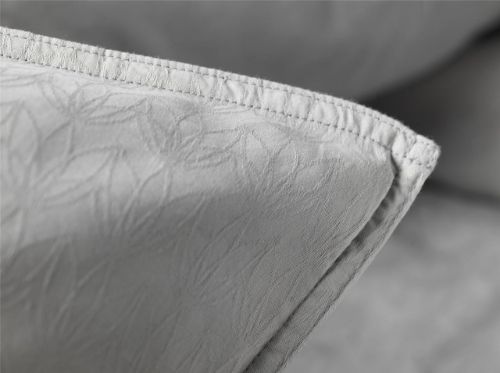 FDB Møbler R34 Tulip Bettset mit Knöpfen 140x220 cm - Hellgrau