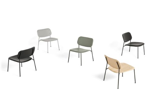 HAY Soft Edge 10 Lounge Chair SH: 40 cm – Schwarz/schwarz pulverbeschichteter Stahl