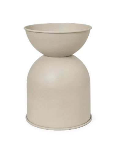 Ferm Living Sanduhr-Topf groß Ø: 50 cm – Kaschmir