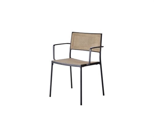 Cane-line Outdoor Less stol med armlæn - Natural