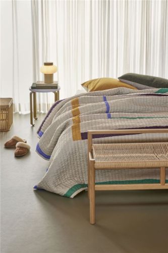 Hübsch Twist Bedspread Square 260x260 cm - Sand/Multicolour  FORUDBESTIL: MAJ 2026