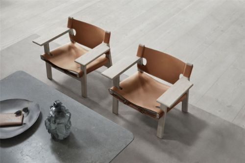 Fredericia Furniture 2226 Der spanische Stuhl von Børge Mogensen SH: 33 cm – Naturleder/Seifenbehandelte Eiche