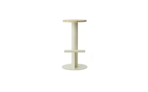 Normann Copenhagen Pole Barhocker H: 75 cm – Sandstahl/Kiefer